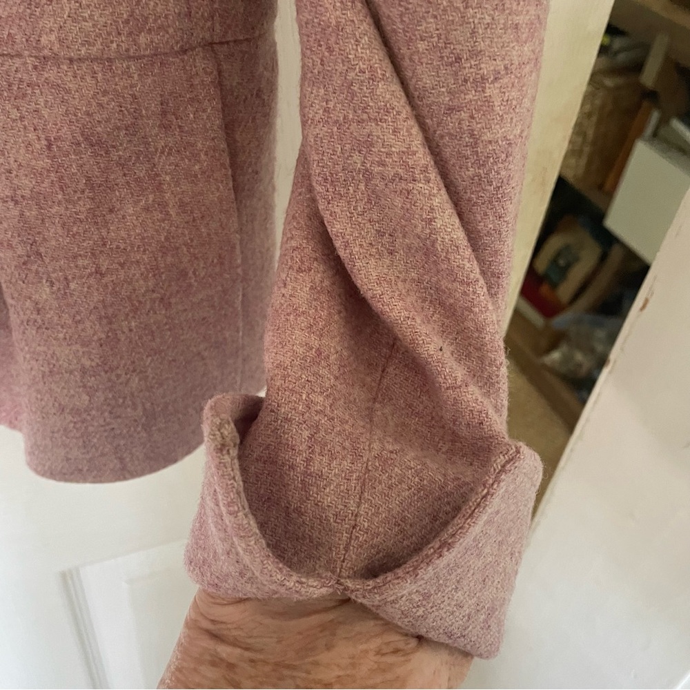 Gorgeous lavender wool tweed blazer from Talbots. Size 10. Perfect condition. - Picture 6 of 10